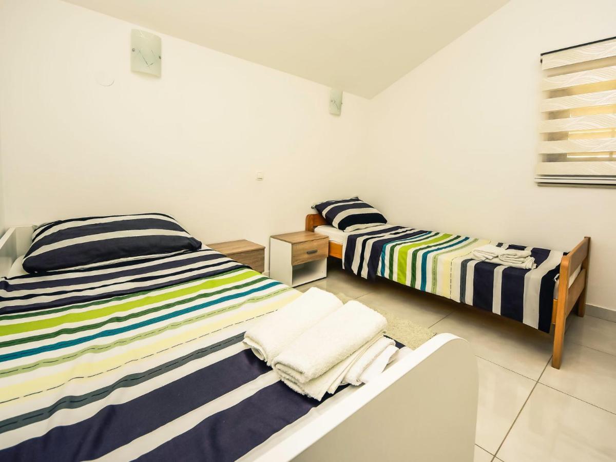 Apartment Mirjana-1 By Interhome Селине Екстериор снимка